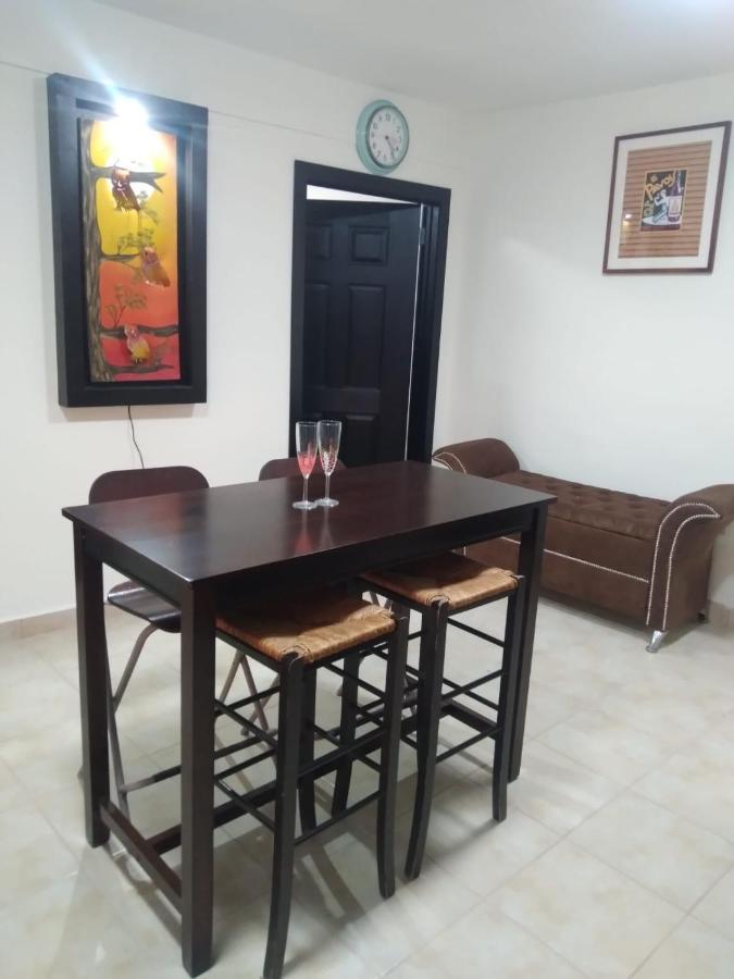 Departamentos Velasco Tijuana Dış mekan fotoğraf